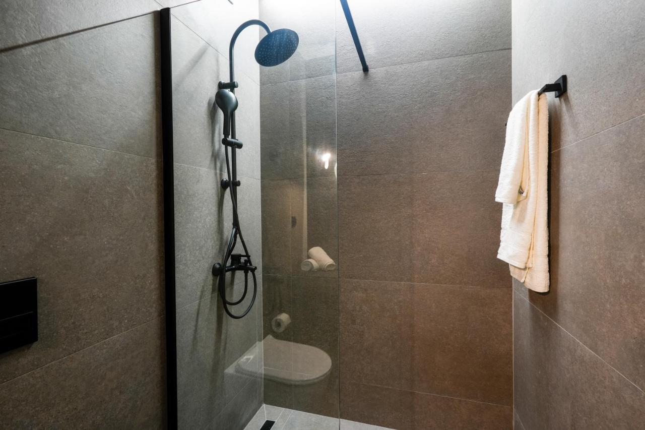 Casa Divinus Suites Athènes Extérieur photo