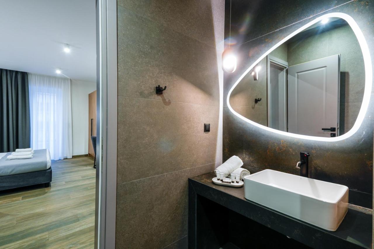 Casa Divinus Suites Athènes Extérieur photo