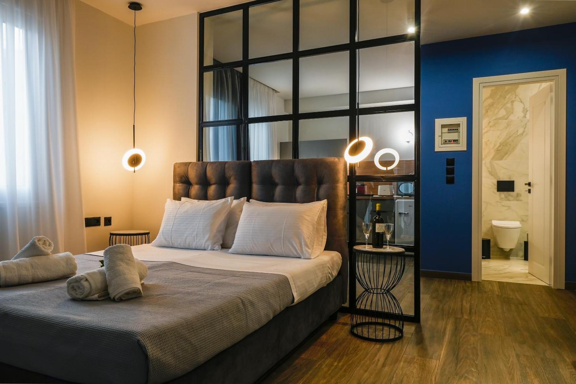 Casa Divinus Suites Athènes Extérieur photo