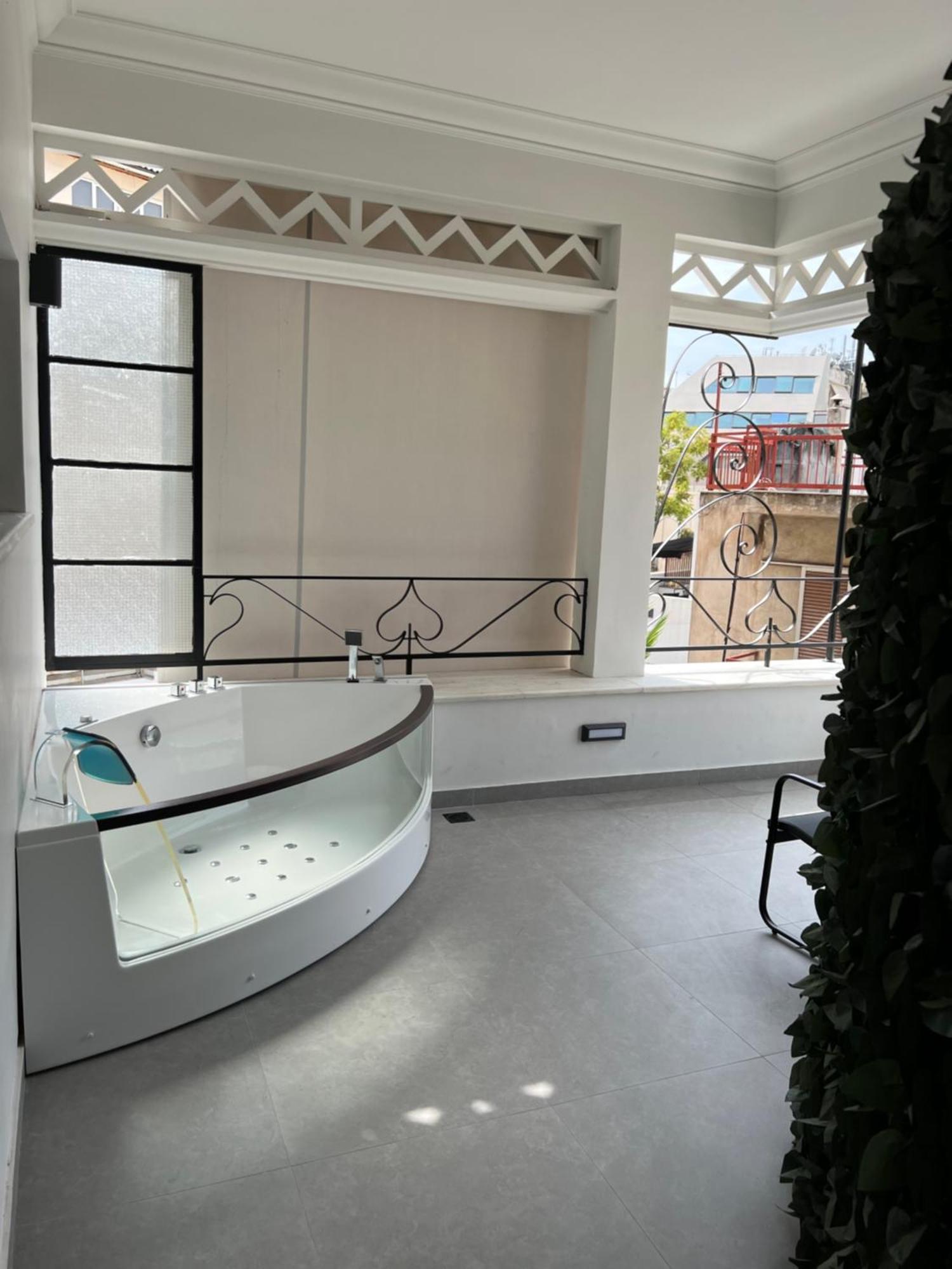 Casa Divinus Suites Athènes Extérieur photo